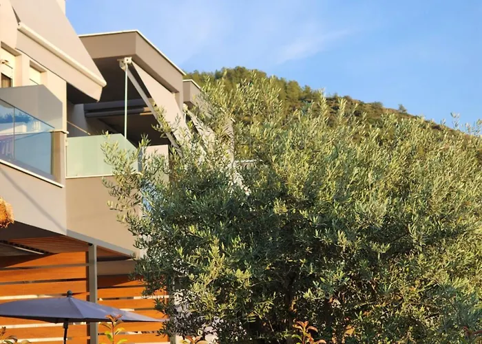 Sol Greco * Скала-Рахониу